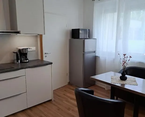 Ema And Apartamento *