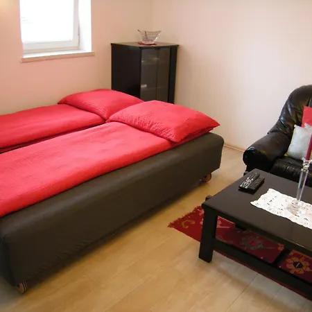 Apartment Ema And Ljubljana
