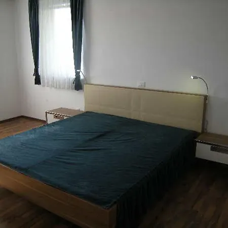 Apartment Ema And Ljubljana