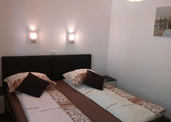 Ema And * 류블랴나